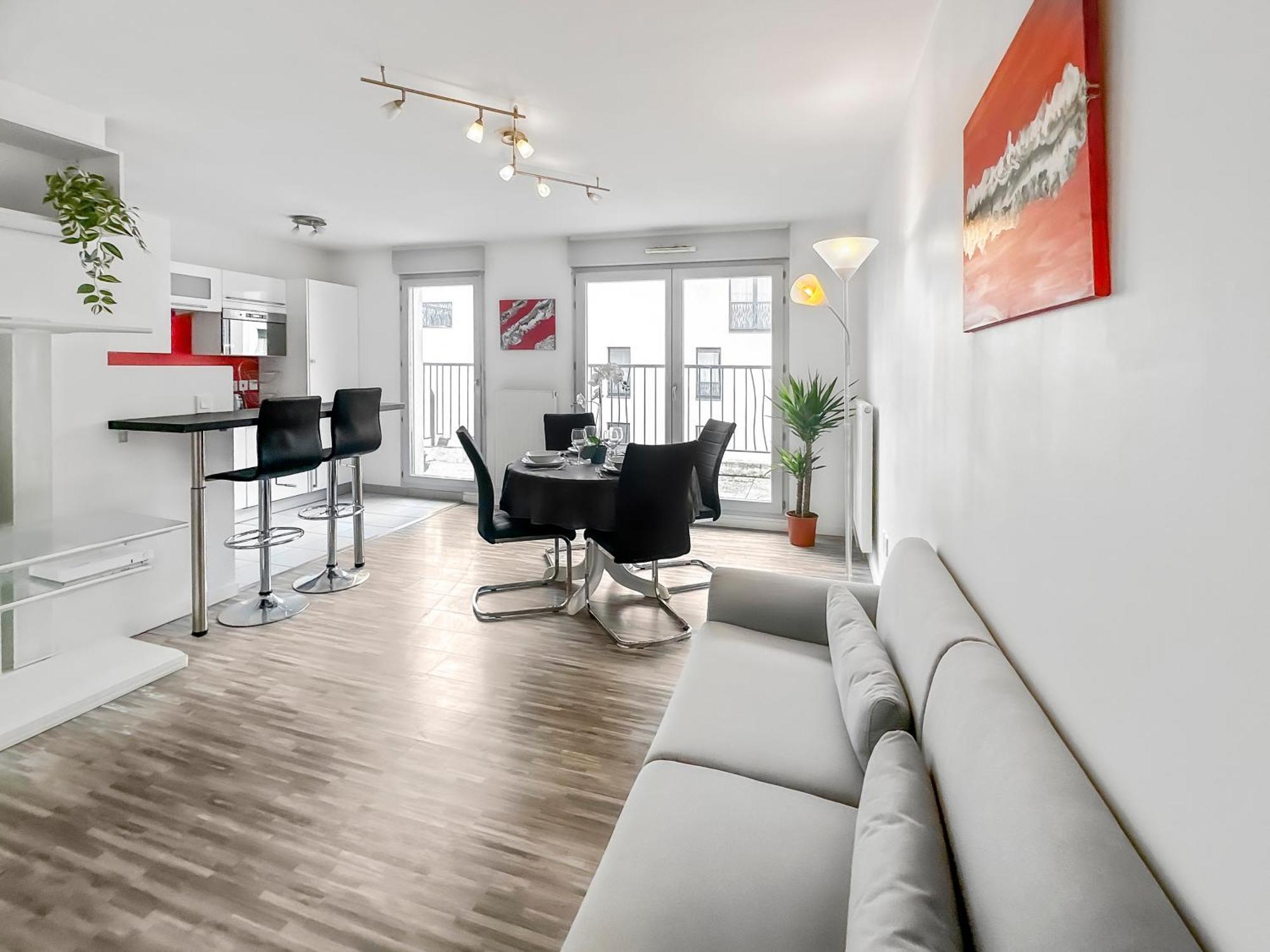 Balcon Prive, Parking Gratuit, Orly 5 Kms